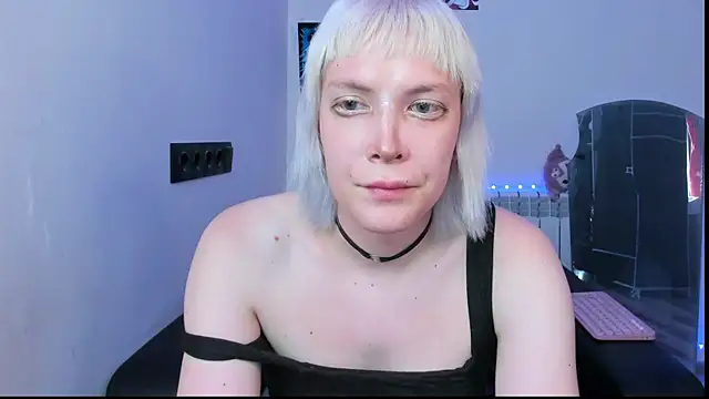 Snapshot of dollmore chatting on July 19, 2026, 3:48 am dollmore online show from July 19, 2026, 3:48 am