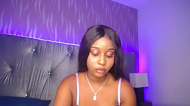 MichaelaCox online show from February 12, 2026, 7:46 pm