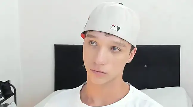 Snapshot of angelcortes chatting on January 26, 2025, 10:02 pm angelcortes online show from January 26, 2025, 10:02 pm