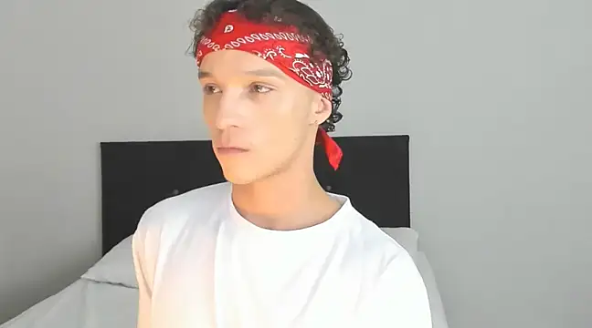 Snapshot of angelcortes chatting on March 3, 2025, 9:37 pm angelcortes online show from March 3, 2025, 9:37 pm