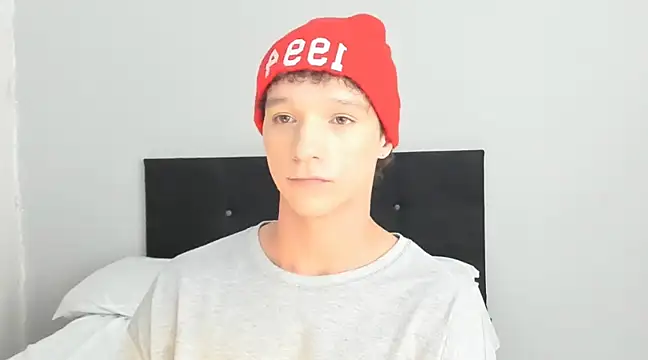 Snapshot of angelcortes chatting on February 25, 2025, 8:00 pm angelcortes online show from February 25, 2025, 8:00 pm