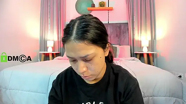 CoralineRicce  online show from September 10, 2025, 9:14 pm