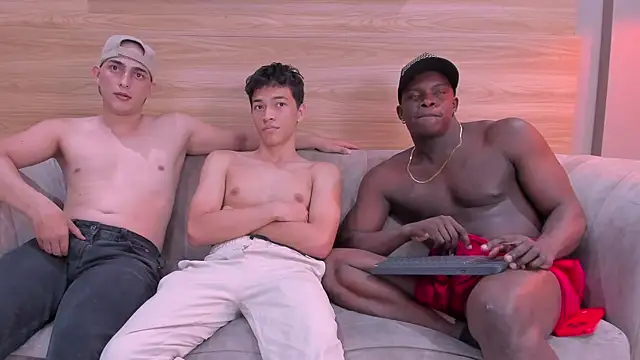 hot  guys  online show from April 1, 2026, 8:06 pm