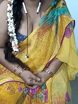 yours-kavaya online show from March 9, 2025, 11:36 am