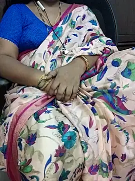 yours-kavaya online show from September 12, 2025, 2:44 am