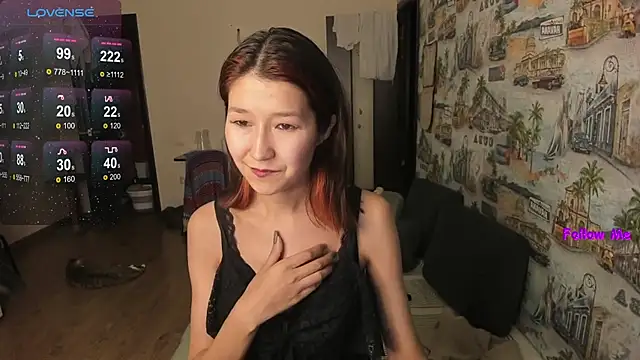 LeyylaStoone online show from December 4, 2025, 2:05 pm