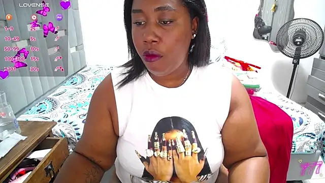 thickebonymilfF online show from July 27, 2026, 4:41 am
