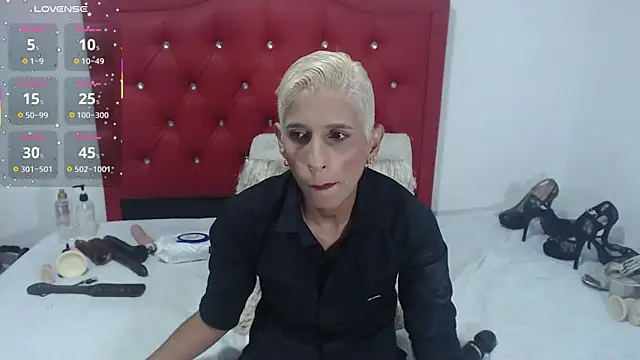 Maturehot2023 online show from February 11, 2026, 7:25 pm