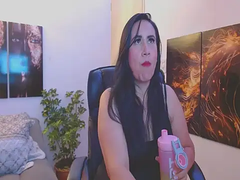 amalia brunette online show from March 8, 2025, 11:07 pm