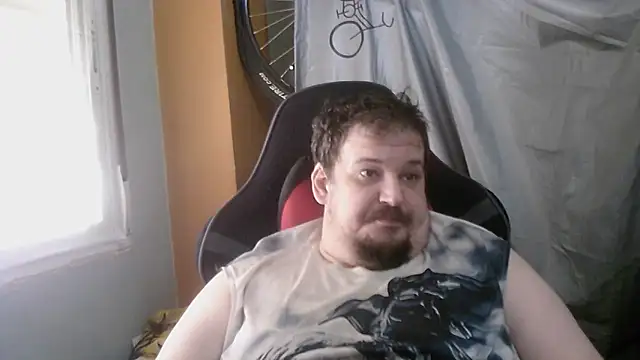 porkorossy online show from May 11, 2026, 9:21 am