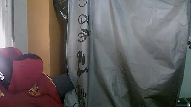 porkorossy online show from April 11, 2026, 1:48 pm