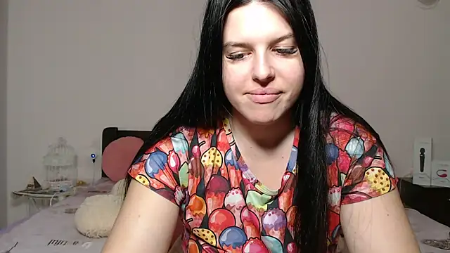 Snapshot of Annatrybebetter chatting on September 17, 2025, 6:43 pm Annatrybebetter online show from September 17, 2025, 6:43 pm