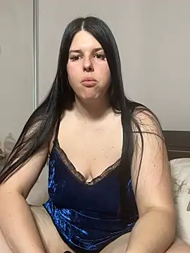 Snapshot of Annatrybebetter chatting on July 20, 2026, 7:16 pm Annatrybebetter online show from July 20, 2026, 7:16 pm