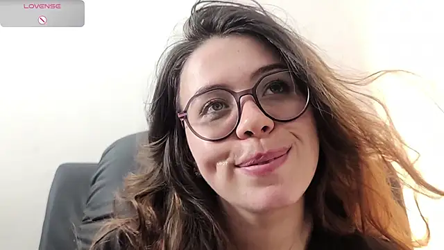 Snapshot of irinasweet27 chatting on October 24, 2025, 12:31 am irinasweet27 online show from October 24, 2025, 12:31 am