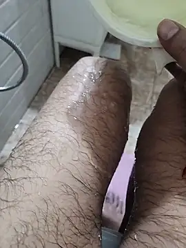 Snapshot of surfer_fun29 chatting on December 9, 2024, 3:50 am surfer fun29 online show from December 9, 2024, 3:50 am