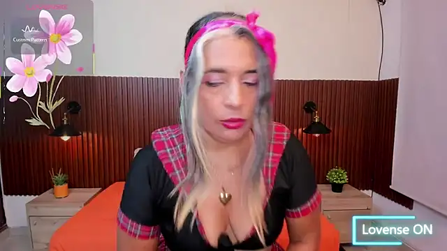 Snapshot of tammy_lynn69 chatting on October 31, 2025, 6:04 pm tammy lynn69 online show from October 31, 2025, 6:04 pm