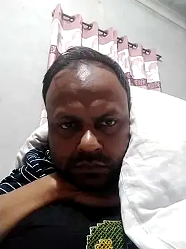 Snapshot of Niladri1410 chatting on January 23, 2025, 5:42 pm Niladri1410 online show from January 23, 2025, 5:42 pm