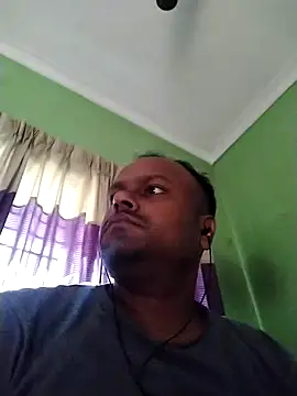 Snapshot of Niladri1410 chatting on January 29, 2025, 4:15 am Niladri1410 online show from January 29, 2025, 4:15 am