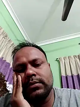 Snapshot of Niladri1410 chatting on February 5, 2025, 4:06 am Niladri1410 online show from February 5, 2025, 4:06 am