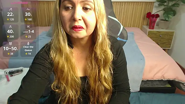 Snapshot of rose_meyer chatting on November 5, 2025, 7:39 pm rose meyer online show from November 5, 2025, 7:39 pm