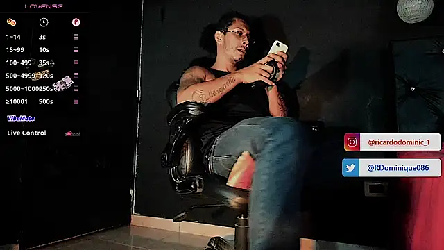 FuckHardlove online show from March 26, 2026, 5:17 am