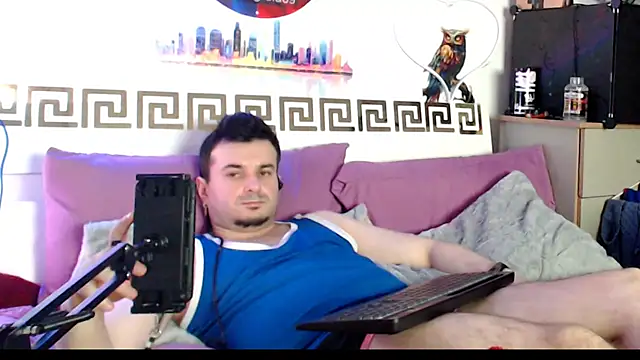 erotico69xxx online show from April 5, 2026, 11:11 pm