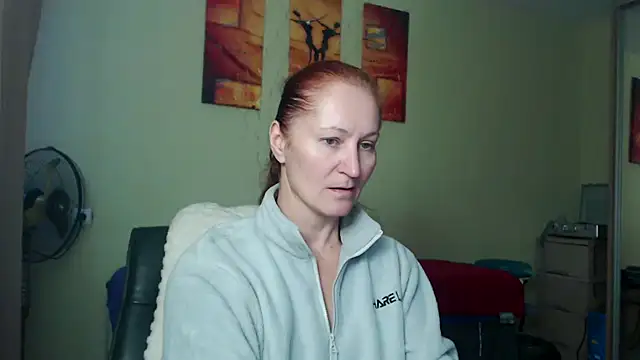 AmellyGrand online show from November 9, 2025, 1:37 pm