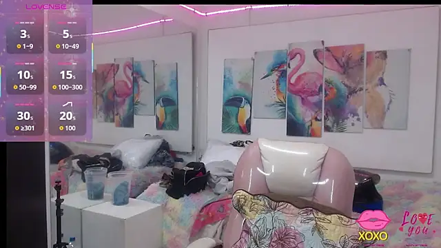 Snapshot of alegriamartinez chatting on October 27, 2025, 7:04 pm alegriamartinez online show from October 27, 2025, 7:04 pm