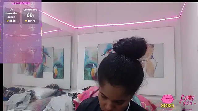 Snapshot of alegriamartinez chatting on October 28, 2025, 7:35 pm alegriamartinez online show from October 28, 2025, 7:35 pm