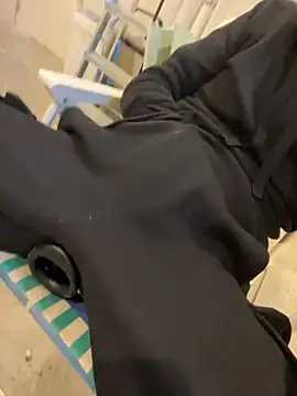 Snapshot of athenphysics chatting on January 13, 2025, 3:36 pm athenphysics online show from January 13, 2025, 3:36 pm