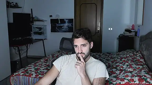 Alexox02 online show from October 28, 2025, 8:41 pm