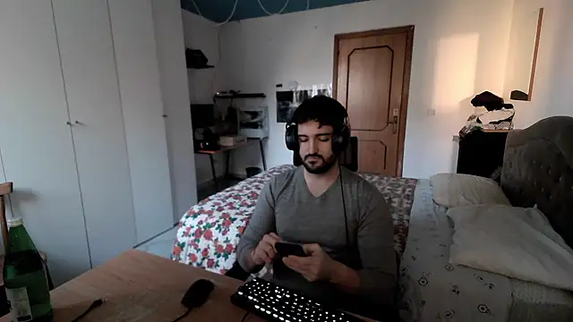 Alexox02 online show from January 2, 2025, 2:35 pm