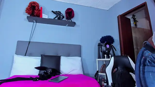 Coco Kiss online show from April 5, 2026, 1:18 pm