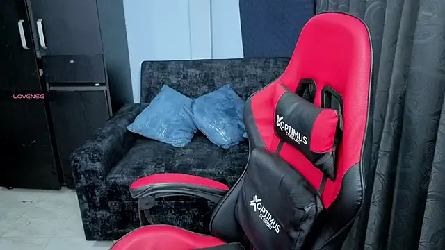 Snapshot of charlotee_lovee69 chatting on September 12, 2025, 3:39 am charlotee lovee69 online show from September 12, 2025, 3:39 am