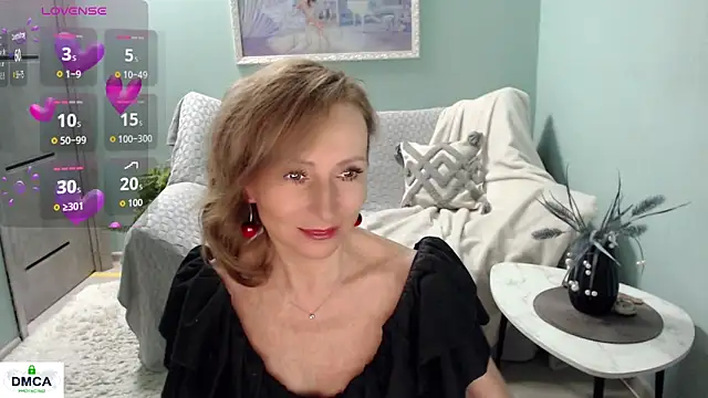 Snapshot of HornyMilf_777 chatting on November 29, 2025, 6:13 am HornyMilf 777 online show from November 29, 2025, 6:13 am