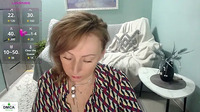 Snapshot of HornyMilf_777 chatting on November 20, 2025, 6:14 am HornyMilf 777 online show from November 20, 2025, 6:14 am