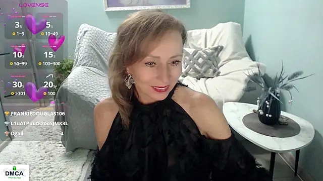 Snapshot of HornyMilf_777 chatting on November 16, 2025, 6:29 am HornyMilf 777 online show from November 16, 2025, 6:29 am