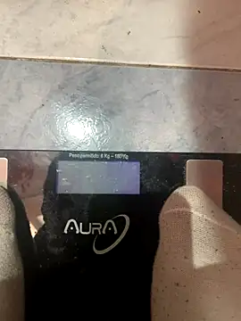 Snapshot of Russirayu chatting on November 24, 2025, 11:10 am Russirayu online show from November 24, 2025, 11:10 am