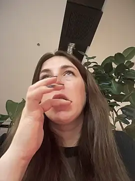 MommmyYummy online show from December 15, 2025, 11:16 am