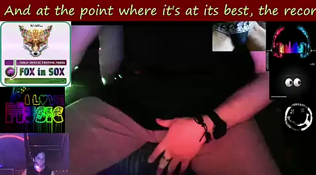 Snapshot of RevilO1180 chatting on February 8, 2025, 5:40 am RevilO1180 online show from February 8, 2025, 5:40 am