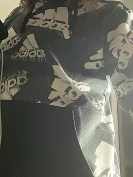 Snapshot of 4kUsh2Fashion0 chatting on March 6, 2025, 3:56 pm 4kUsh2Fashion0 online show from March 6, 2025, 3:56 pm