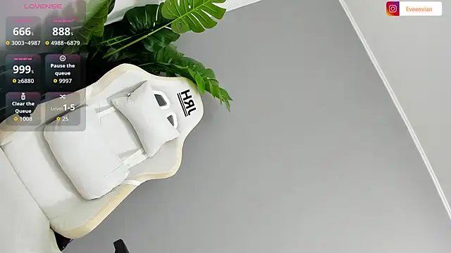 EveEvian online show from February 20, 2026, 2:08 am