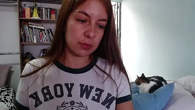 Snapshot of violetapeter_1 chatting on June 26, 2026, 8:36 pm violetapeter 1 online show from June 26, 2026, 8:36 pm