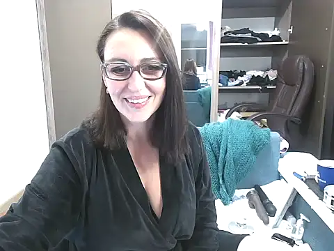 Snapshot of Ulyana72882 chatting on December 15, 2024, 6:04 pm Ulyana72882 online show from December 15, 2024, 6:04 pm