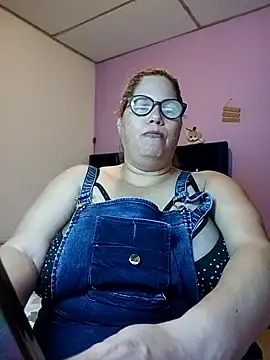 EllisW8 online show from January 11, 2026, 11:44 pm