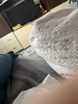 Aronn4 online show from February 17, 2026, 11:18 am