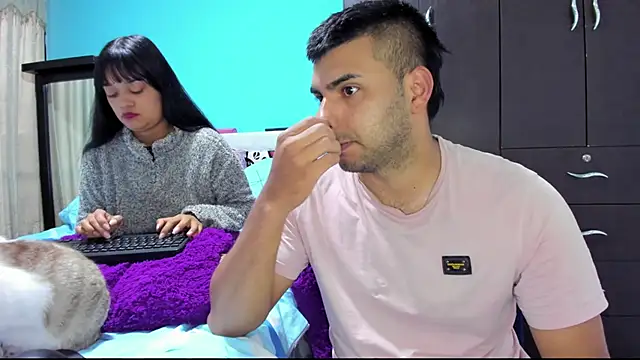 2ScarletandRyan8 online show from December 20, 2025, 11:02 am