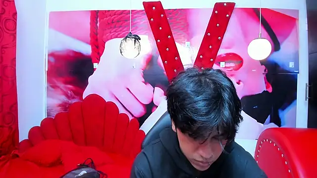 Snapshot of alex_477 chatting on November 29, 2025, 11:32 am alex 477 online show from November 29, 2025, 11:32 am