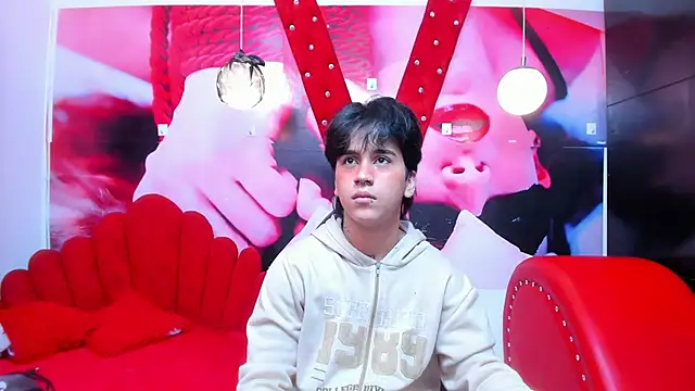 Snapshot of alex_477 chatting on October 30, 2025, 11:52 am alex 477 online show from October 30, 2025, 11:52 am