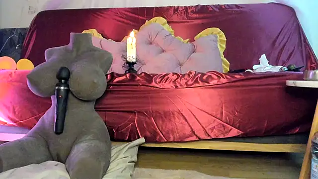 Snapshot of peach00001 chatting on October 25, 2025, 9:04 pm peach00001 online show from October 25, 2025, 9:04 pm